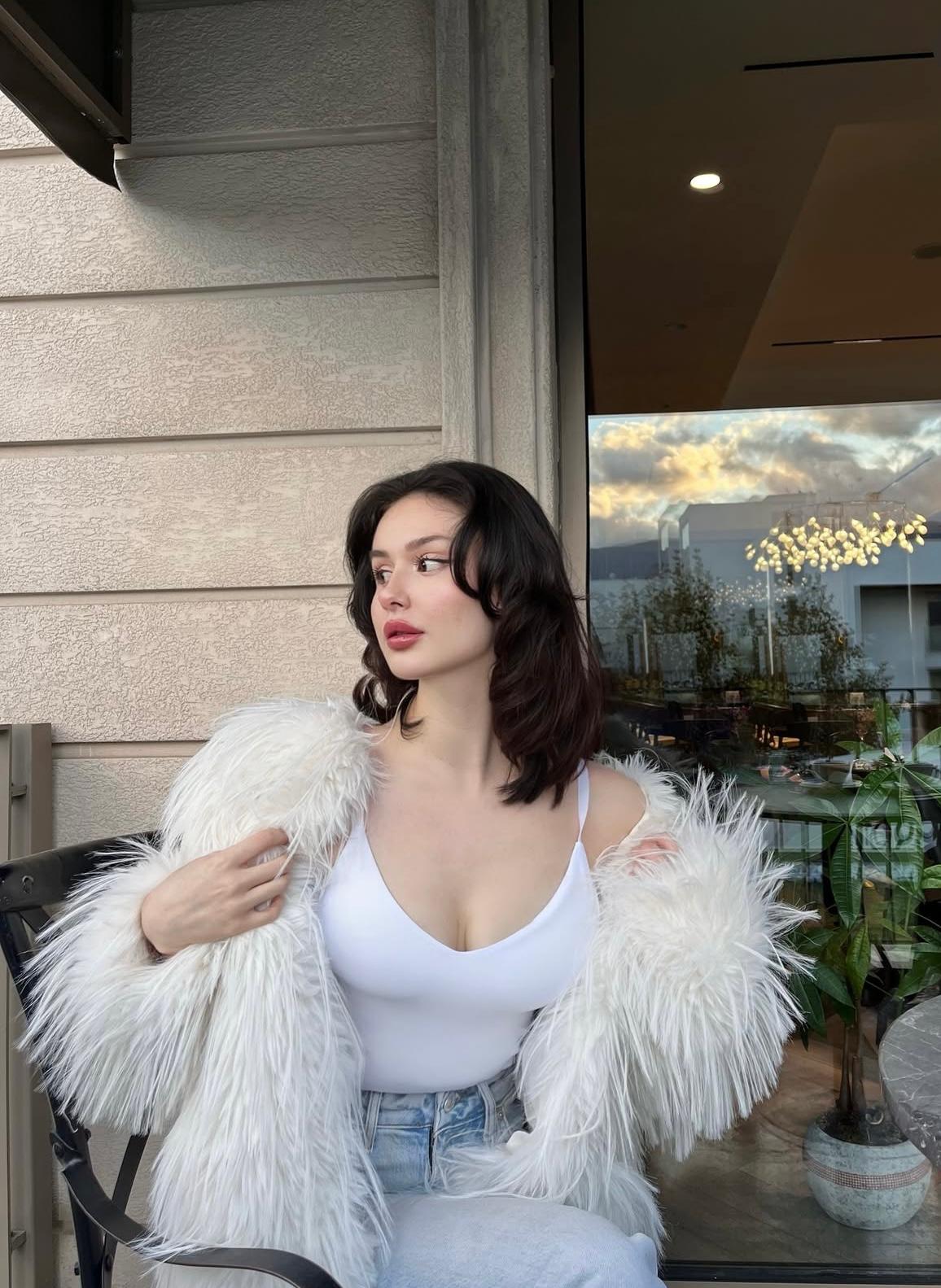 Necmettin Erbakan Gerçekten Duygusal Kadın Escort Süheyla